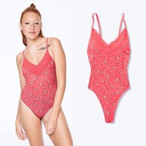 NWT VS PINK Floral Lace Trim Bodysuit